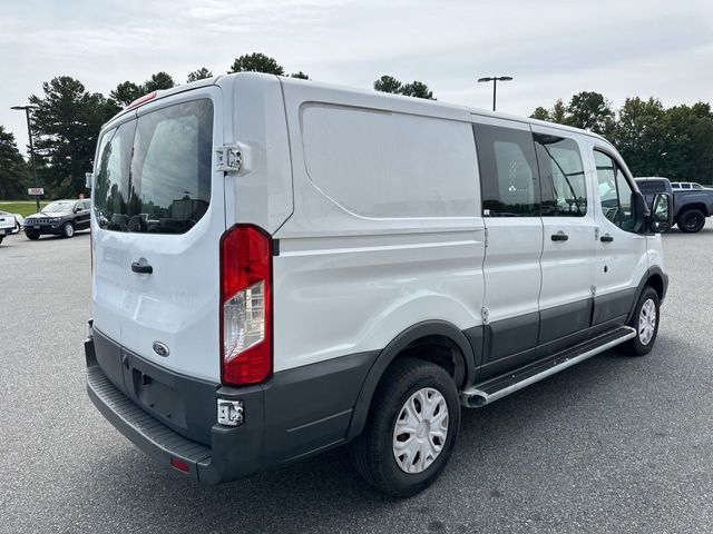 2017 Ford Transit Base