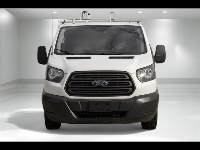 2017 Ford Transit Base