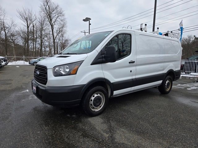 2017 Ford Transit Base