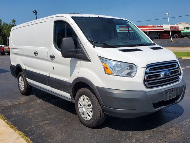 2017 Ford Transit Base