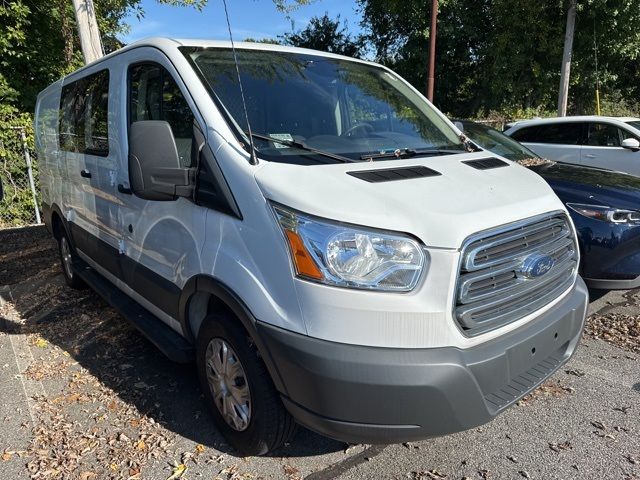 2017 Ford Transit Base