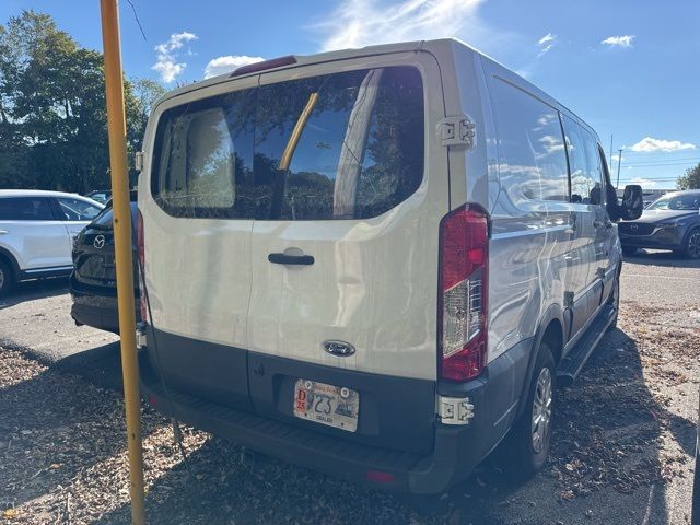 2017 Ford Transit Base