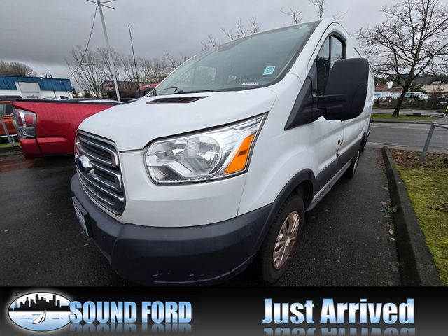 2017 Ford Transit Base