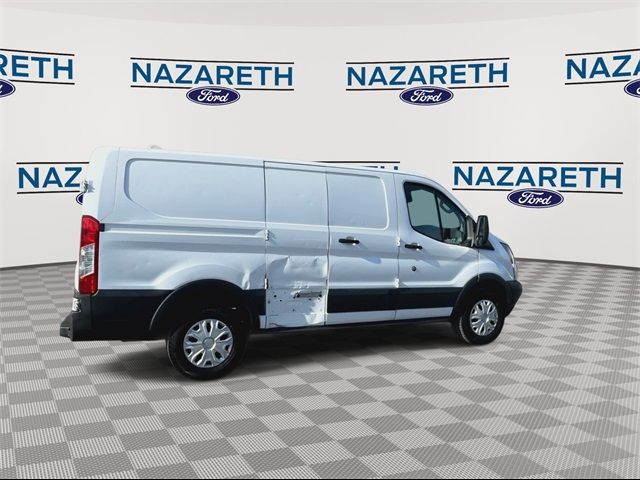 2017 Ford Transit Base