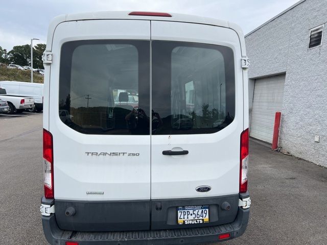 2017 Ford Transit Base