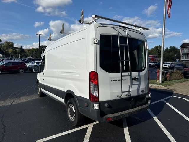 2017 Ford Transit Base