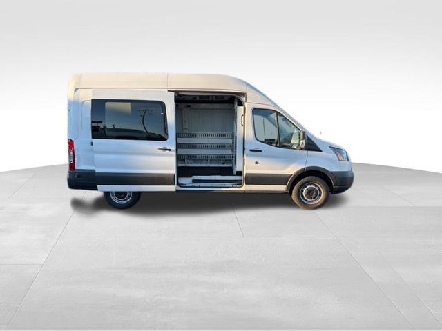 2017 Ford Transit Base