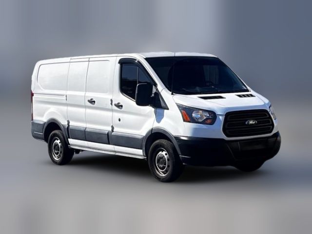 2017 Ford Transit Base