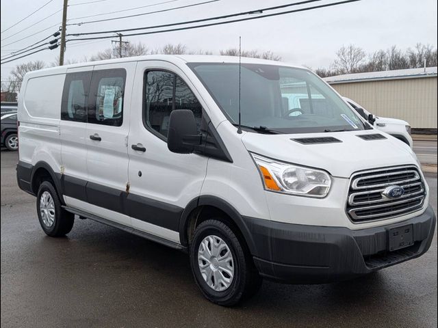 2017 Ford Transit Base