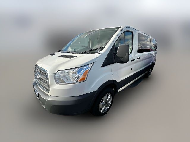 2017 Ford Transit XLT