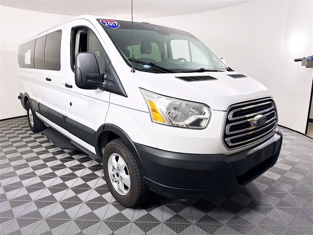 2017 Ford Transit XLT