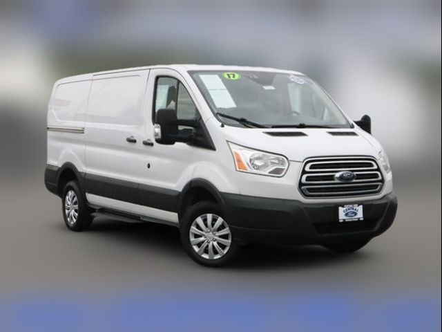 2017 Ford Transit Base