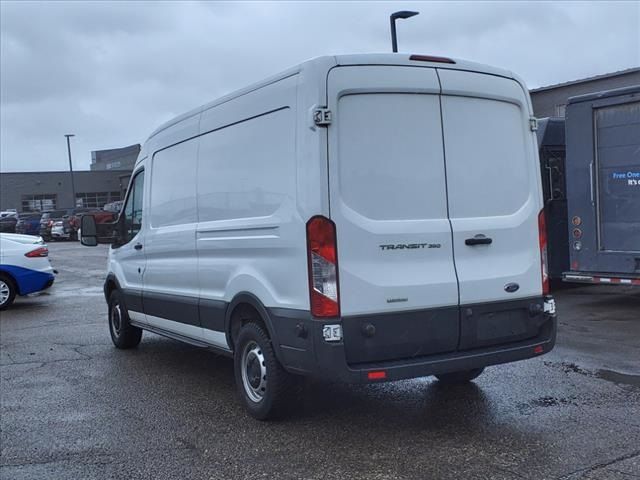 2017 Ford Transit Base