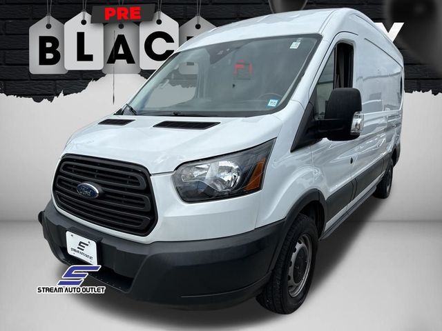 2017 Ford Transit Base