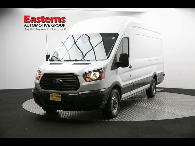 2017 Ford Transit Base