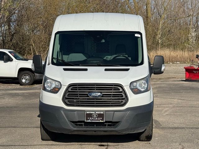 2017 Ford Transit Base