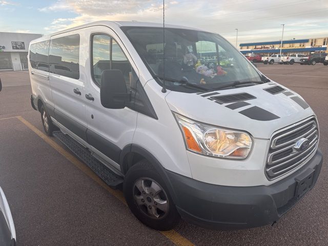 2017 Ford Transit XLT