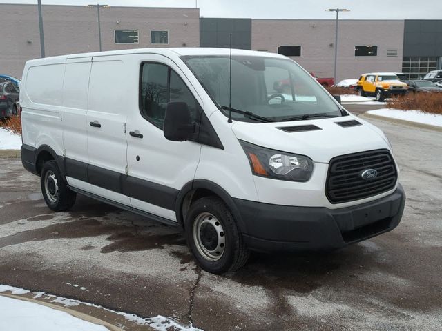 2017 Ford Transit Base