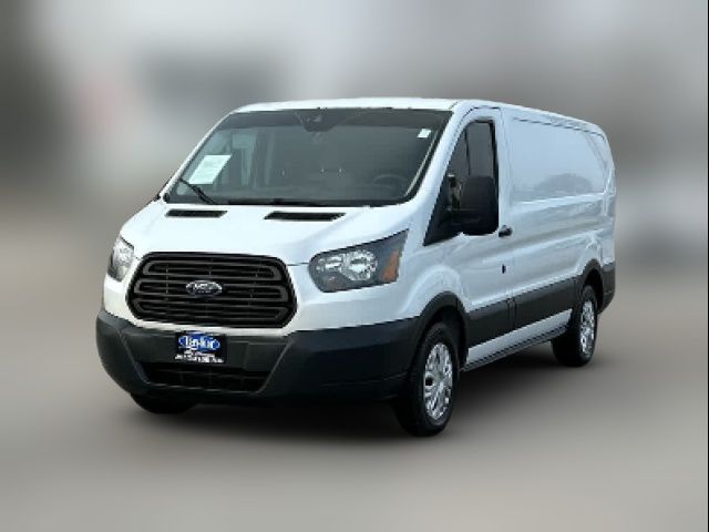 2017 Ford Transit Base