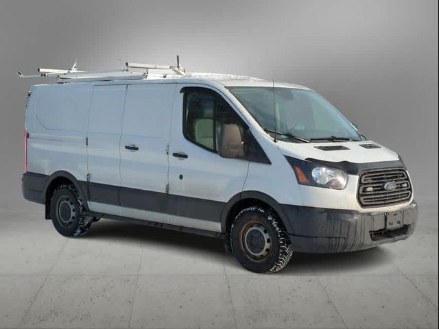 2017 Ford Transit Base