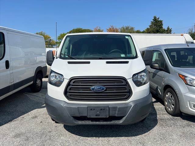 2017 Ford Transit Base