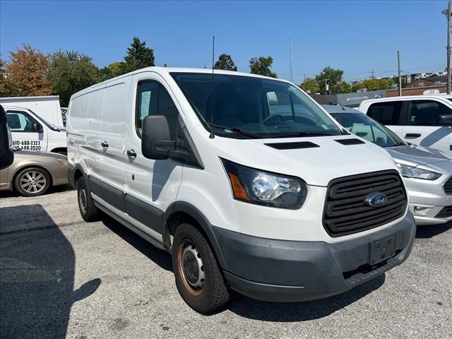 2017 Ford Transit Base