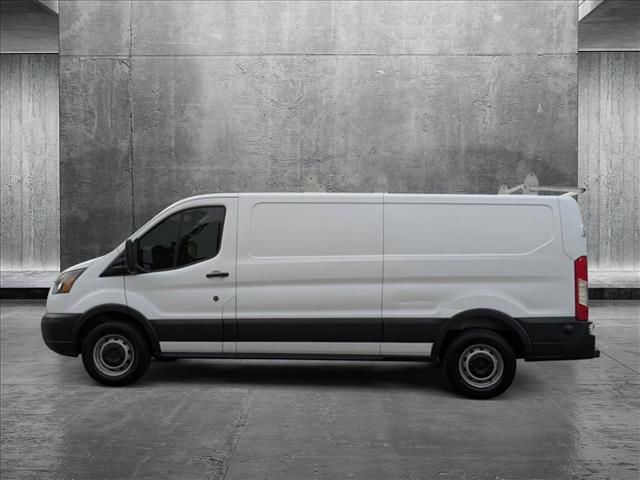 2017 Ford Transit Base