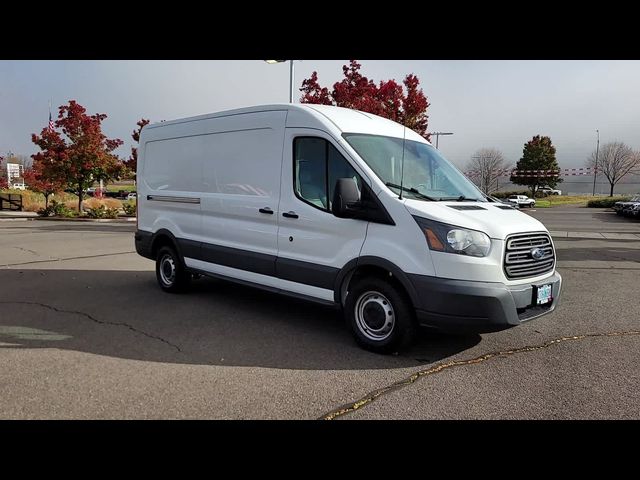 2017 Ford Transit Base