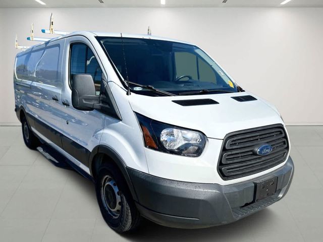 2017 Ford Transit Base