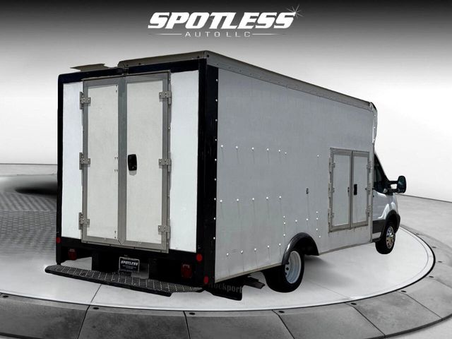 2017 Ford Transit Base