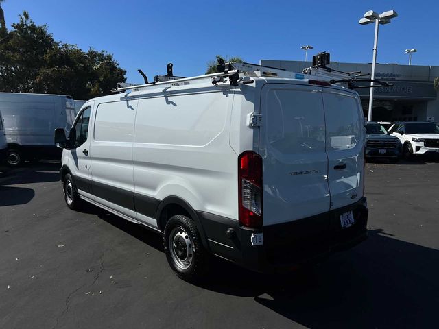 2017 Ford Transit Base