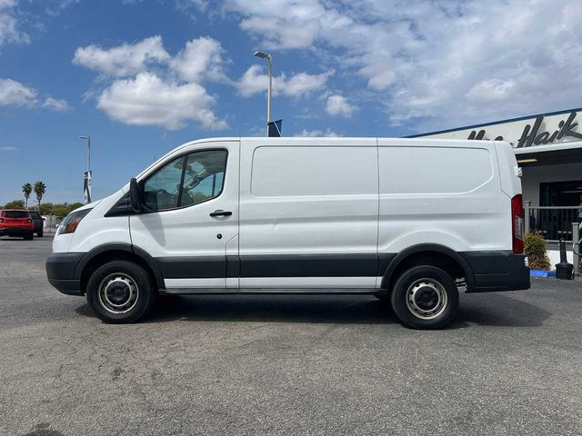 2017 Ford Transit Base