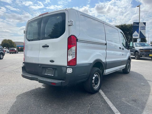 2017 Ford Transit Base