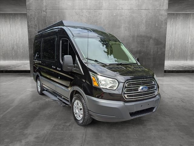 2017 Ford Transit XLT