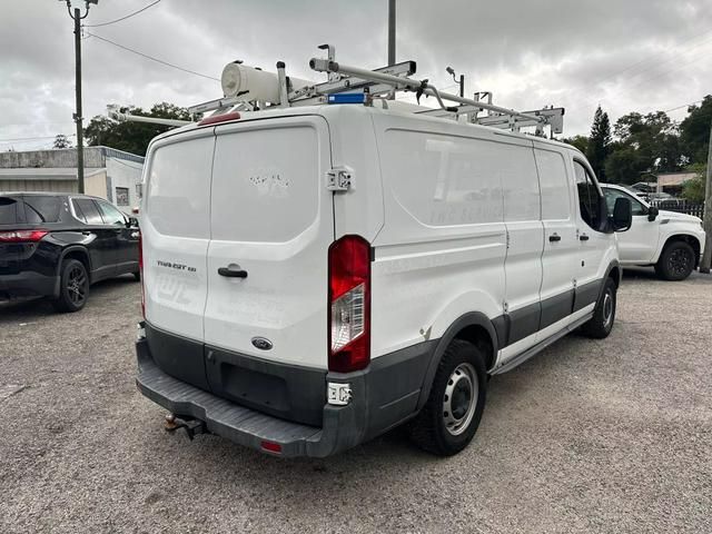 2017 Ford Transit Base