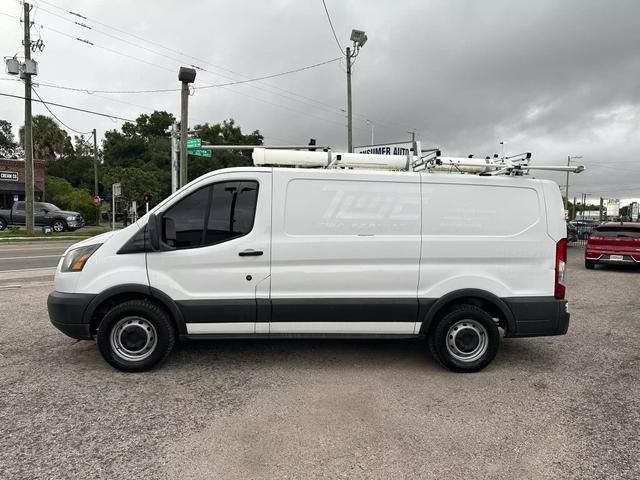 2017 Ford Transit Base