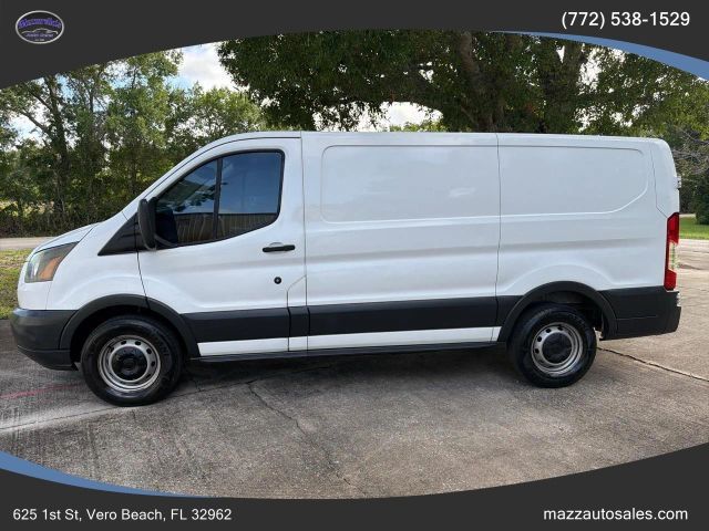 2017 Ford Transit Base