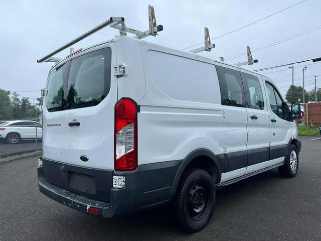 2017 Ford Transit Base