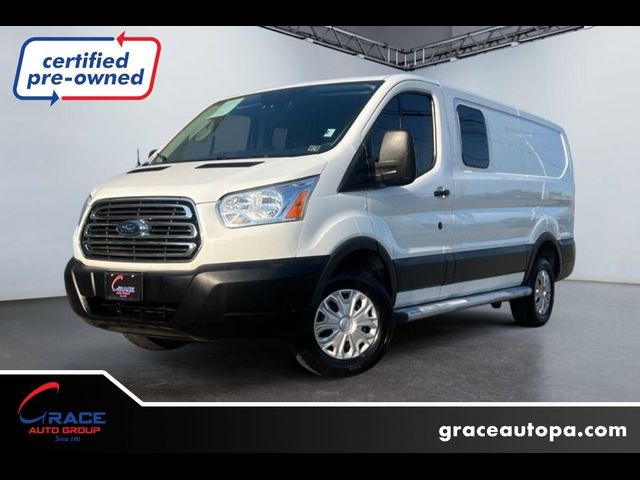 2017 Ford Transit Base