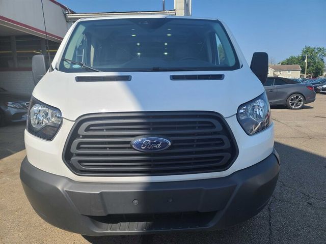 2017 Ford Transit Base