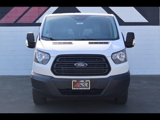 2017 Ford Transit Base