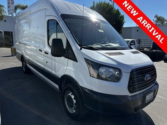 2017 Ford Transit Base