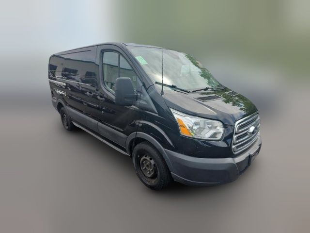 2017 Ford Transit Base