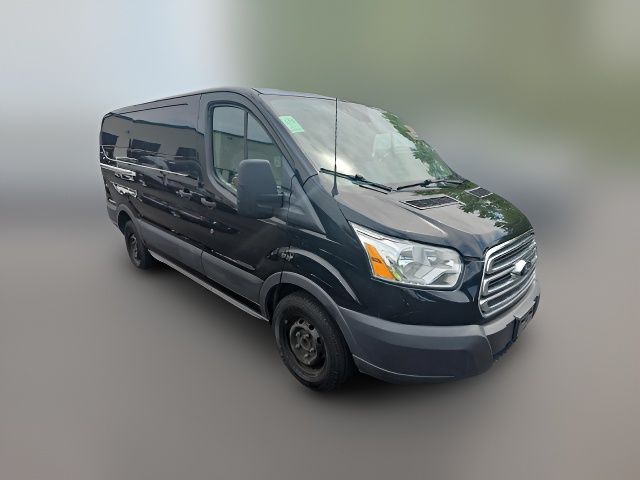 2017 Ford Transit Base