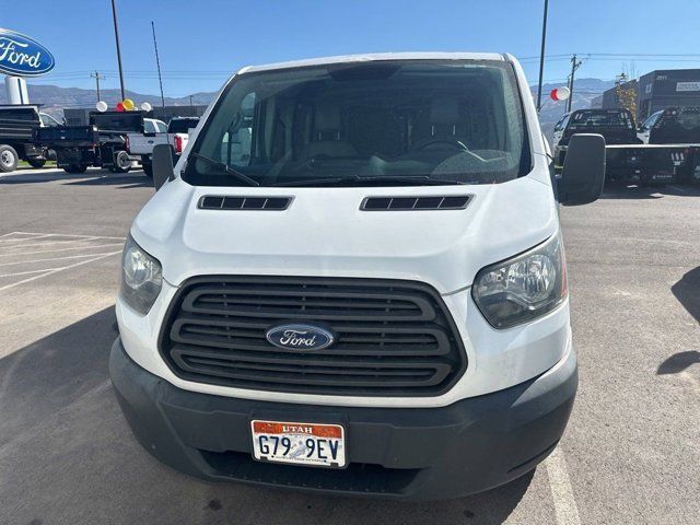 2017 Ford Transit Base