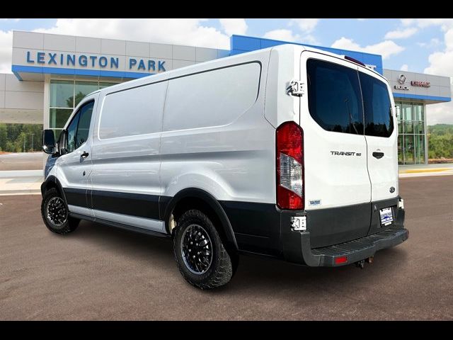 2017 Ford Transit Base