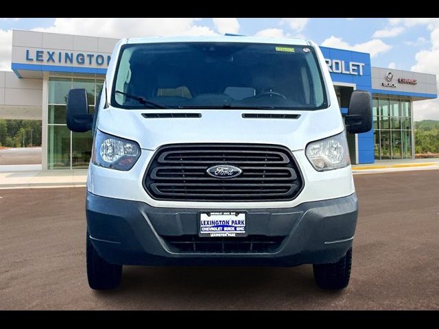 2017 Ford Transit Base