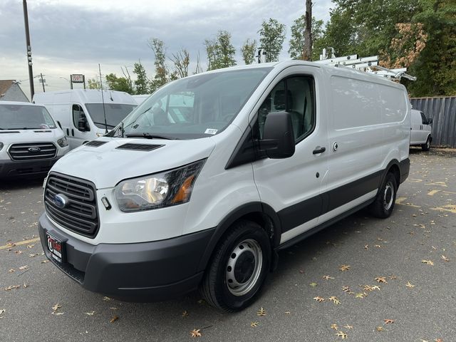 2017 Ford Transit Base