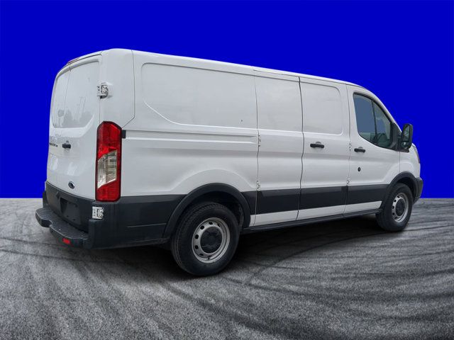 2017 Ford Transit Base