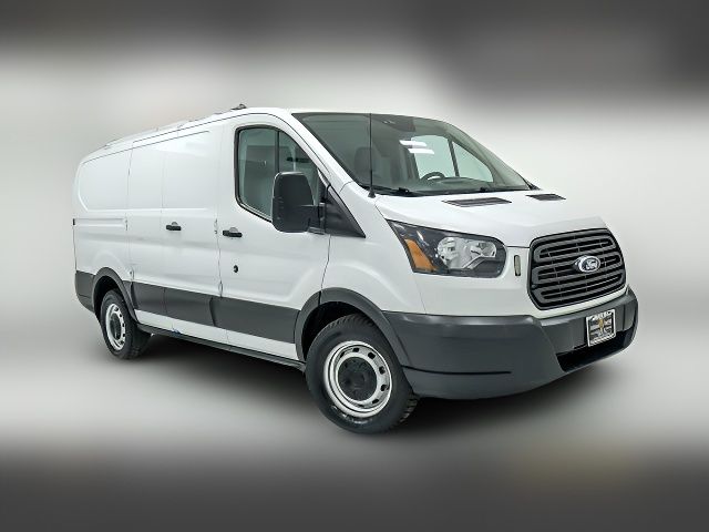 2017 Ford Transit Base